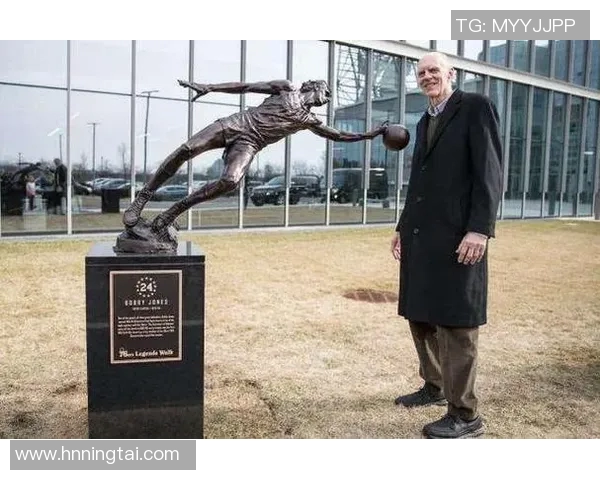 吉米巴特勒的篮球之路从默默无闻到NBA超级巨星的辉煌历程